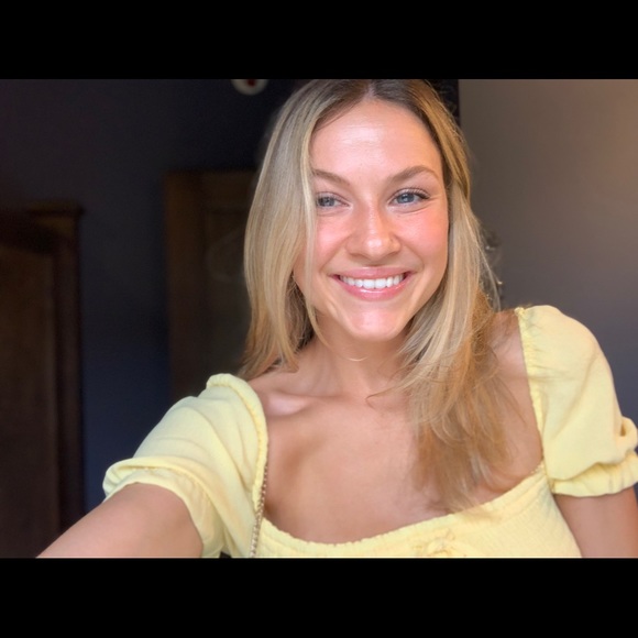 Meet your Posher, Renee - Picture 1 of 1